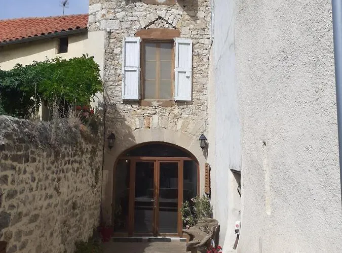 De La Fontaine Nyaraló